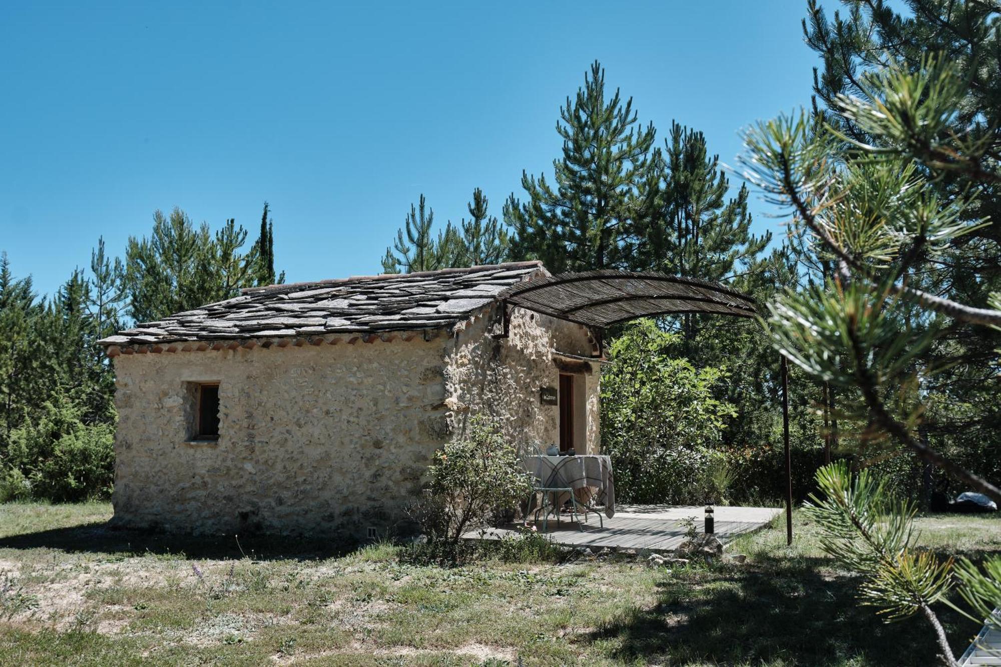 Les Maisons De Chante Oiseau Sigonce Room photo
