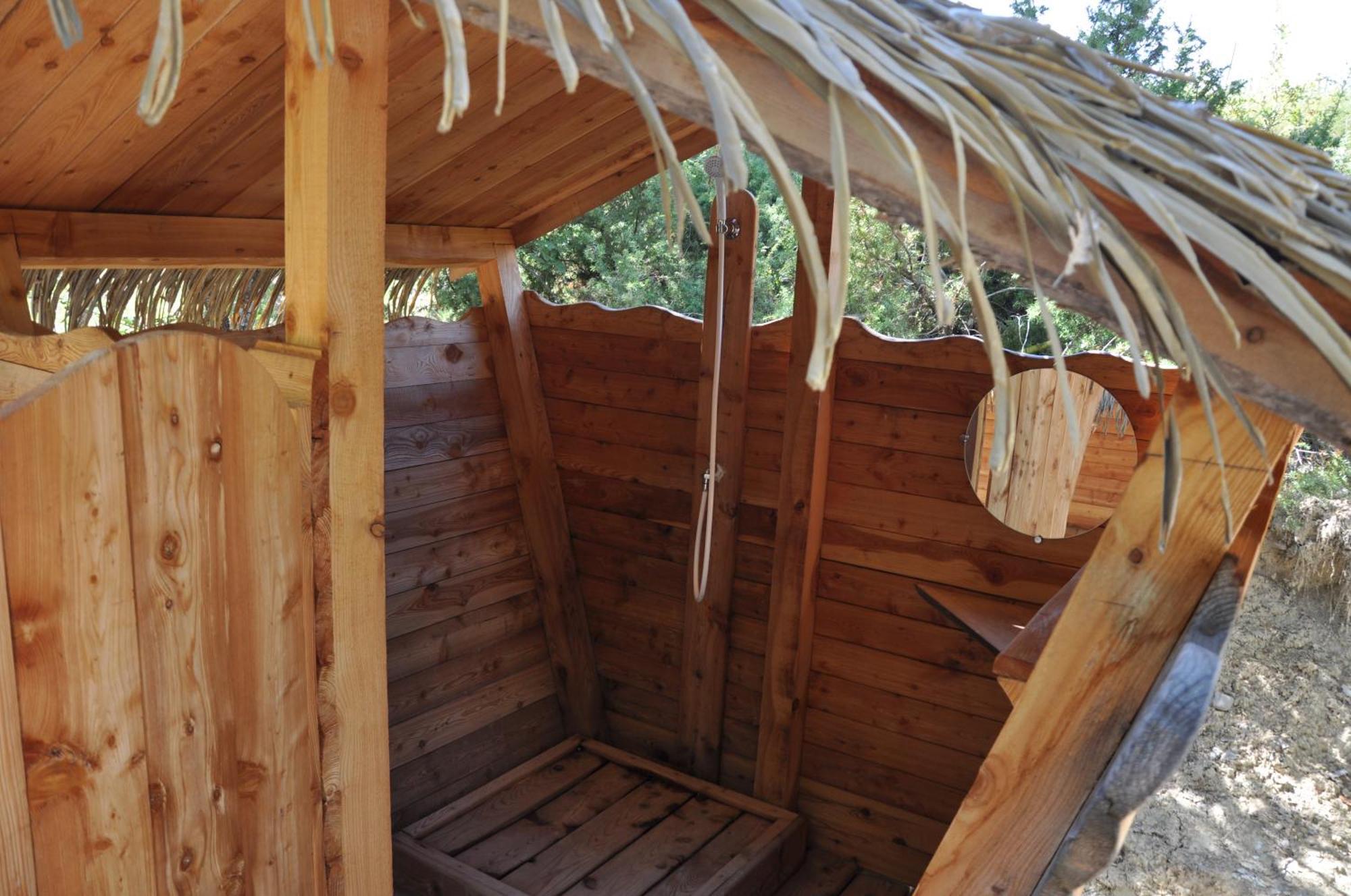 Les Maisons De Chante Oiseau Sigonce Room photo